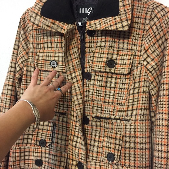 Rouge Plaid Jacket - Picture 3 of 8